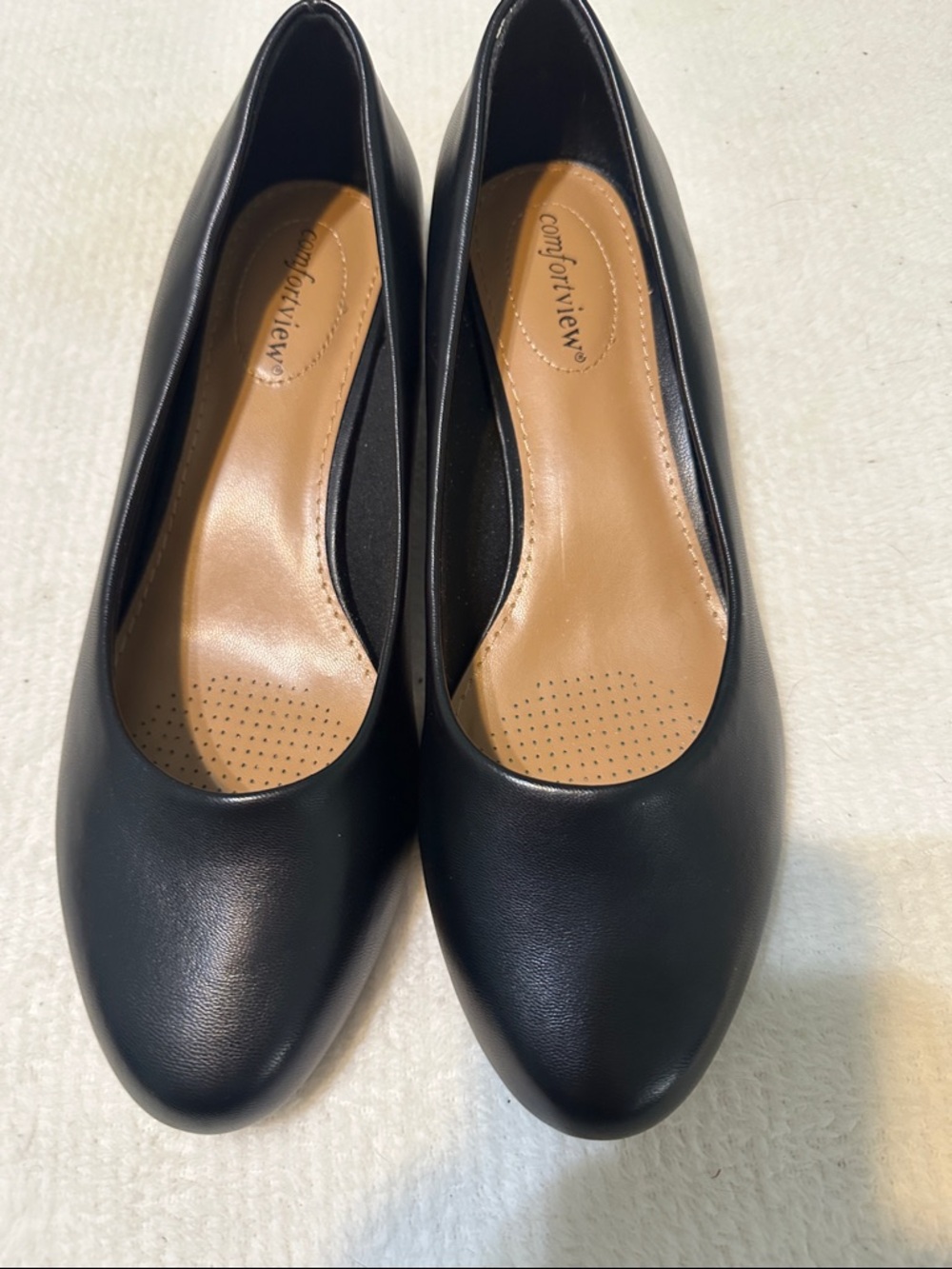 comfortview Black Women's Round-Toe Slip-On Flats